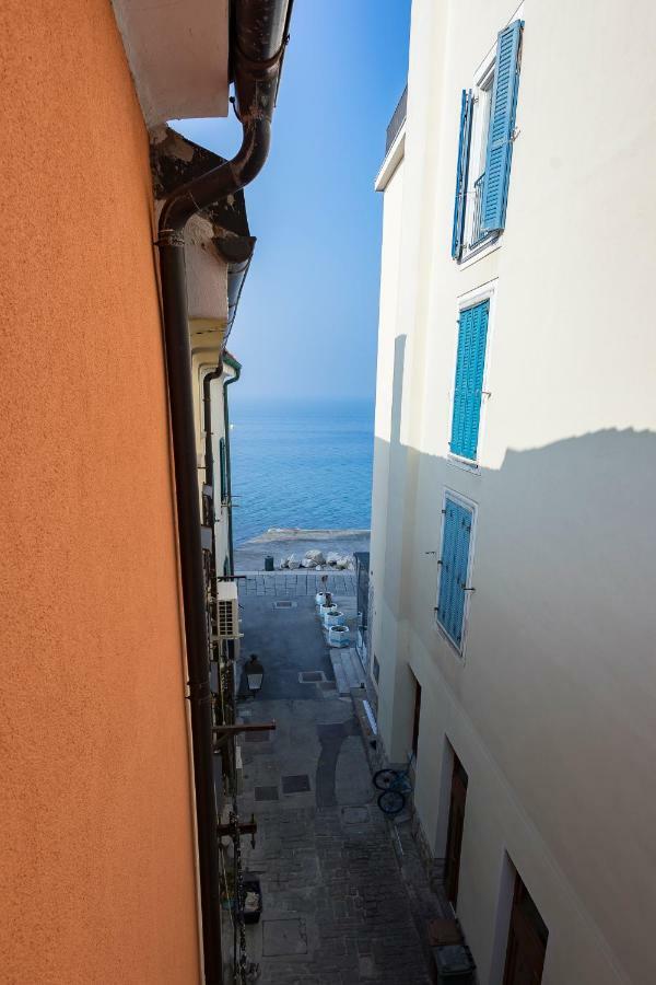 Korala Apartments Piran Eksteriør billede
